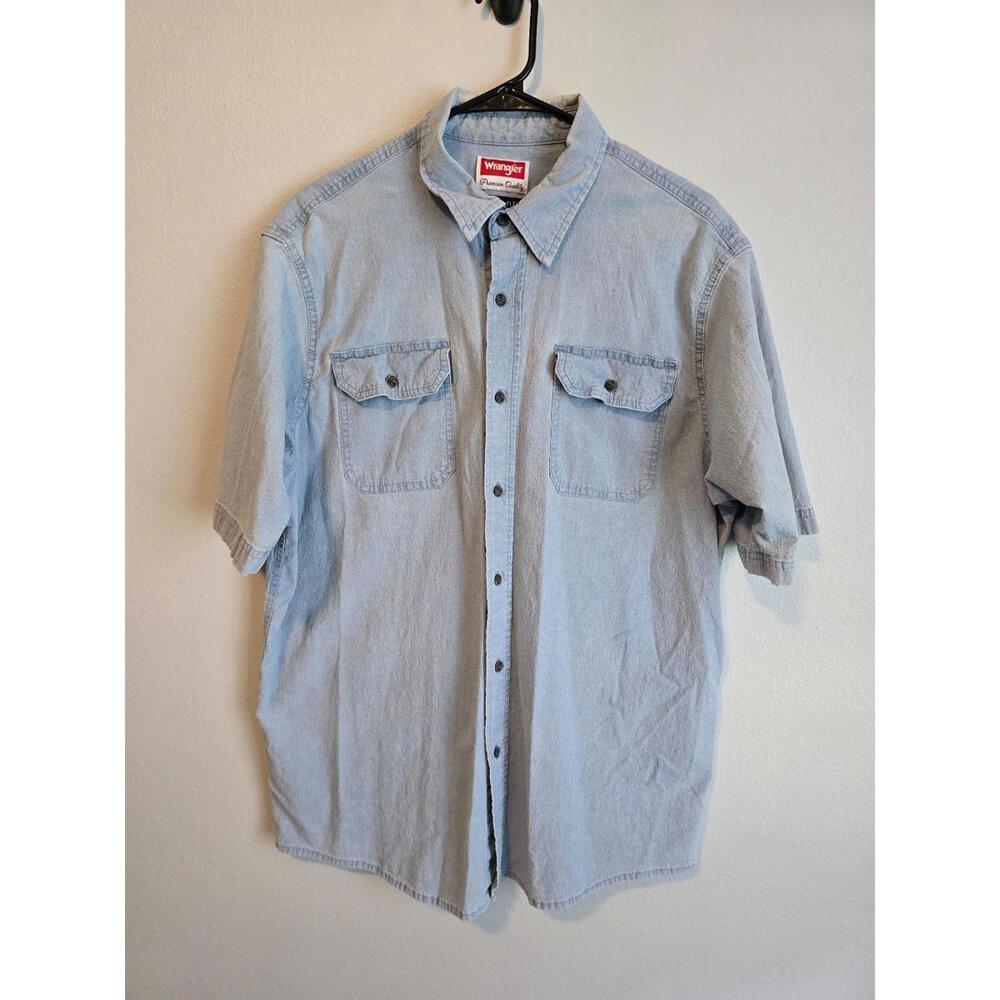 Wrangler Denim Short Sleeve Button Down Tee (L)